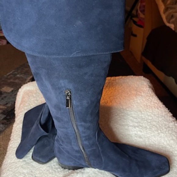 Aquatalia Blue Suede Knee-High made in Italy Boots - Picture 3 of 7